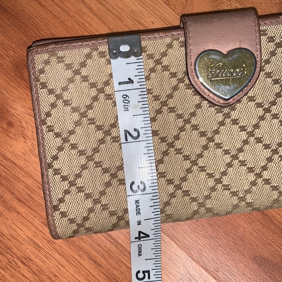 Authentic Gucci Diamanté Heart Long Flap Wallet - Picture 5 of 16